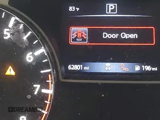2019 Nissan Pathfinder SV z VIN 5N1DR2MN5KC627198, wystawiony jako IAAI lot #42209161 z przebiegiem 62 801 mil mil oraz . Historia ofert i sprzedaży dostępna na DreamBid. Obrazek 16.