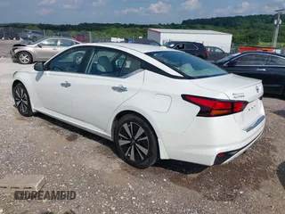 2021 Nissan Altima SV with VIN 1N4BL4DV5MN381985, listed as a IAAI auction lot 42471676 with 75,724 mi miles and . Bid and sale history available at DreamBid. Image 3.