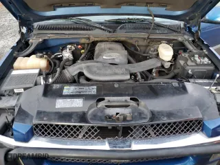 2003 Chevrolet Avalanche with VIN 3GNEK13TX3G347029, listed as a Copart auction lot 41572695 with 0 mi miles and Salvage Title. Bid and sale history available at carsss.com. Image 12.
