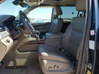 2019 GMC Yukon XL SLT with VIN 1GKS1GKC6KR289880, listed as a Copart auction lot 48006125 with 82,189 mi miles and Salvage Title. Bid and sale history available at carsss.com. Image 7.