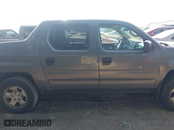 2007 Honda Ridgeline RT with VIN 2HJYK16247H501700, listed as a IAAI auction lot 42482441 with Not provided miles and . Bid and sale history available at DreamBid. Image 13.