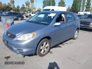 2004 Toyota Matrix Std with VIN 2T1KR32E74C260772, listed as a IAAI auction lot 42183991 with 1 mi miles. Bid and sale history available at carsss.com. Image 2.