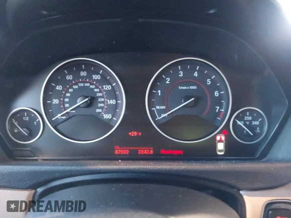 2017 BMW 3 Series 330i xDrive with VIN WBA8D9G51HNU60678, listed as a IAAI auction lot 41262500 with 87,900 mi miles. Bid and sale history available at carsss.com. Image 15.
