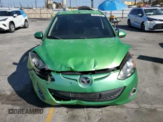 2011 Mazda 2 Touring z VIN JM1DE1HZ4B0115764, wystawiony jako Copart lot #56161455 z przebiegiem 134 274 mil mil oraz Szkoda całkowita • Salvage title. Historia ofert i sprzedaży dostępna na DreamBid. Obrazek 5.