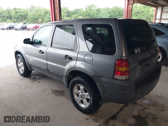 2007 Ford Escape XLT with VIN 1FMYU03187KA14931, listed as a IAAI auction lot 42198989 with 89,023 mi miles and . Bid and sale history available at DreamBid. Image 3.