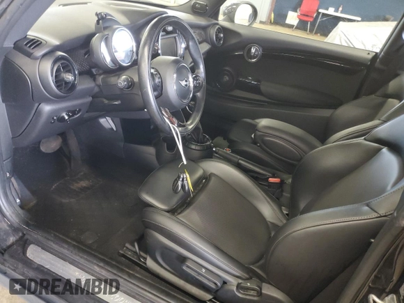 2017 MINI Hardtop Cooper S with VIN WMWXP7C56H2A45082, listed as a Copart auction lot 55996895 with 145,313 mi miles and Clean Title. Bid and sale history available at DreamBid. Image 7.
