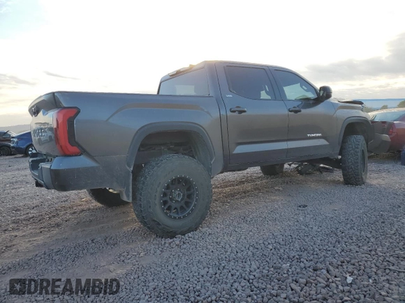 2022 Toyota Tundra 4WD SR5 with VIN 5TFLA5DB0NX001862, listed as a Copart auction lot 87612255 with 69,104 mi miles and Salvage Title. Bid and sale history available at carsss.com. Image 3.
