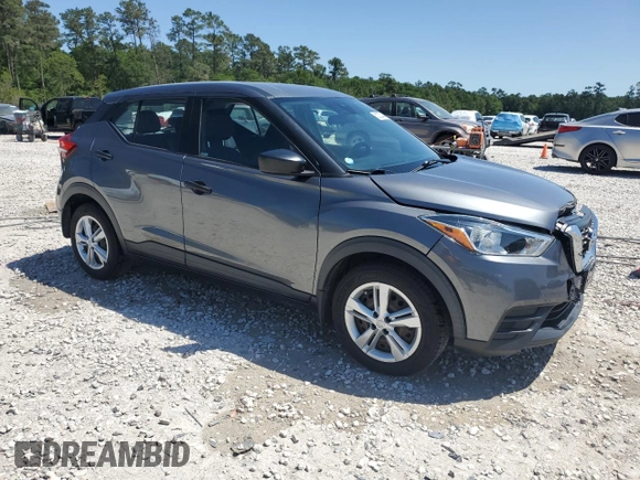 2020 Nissan Kicks S with VIN 3N1CP5BV2LL550115, listed as a Copart auction lot 52323445 with 38,984 mi miles and Salvage Title. Bid and sale history available at carsss.com. Image 4.