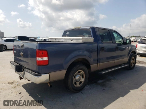 2006 Ford F-150 XLT with VIN 1FTRW12W36KB16433, listed as a Copart auction lot 54391085 with 238,604 mi miles and Clean Title. Bid and sale history available at carsss.com. Image 3.