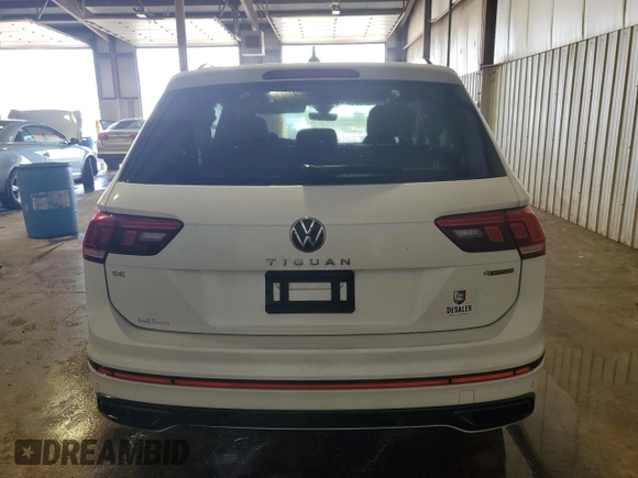 2022 Volkswagen Tiguan SE R-Line Black z VIN 3VV8B7AX3NM092731, wystawiony jako Copart lot #63430355 z przebiegiem 23 435 mil mil oraz Szkoda całkowita • Salvage title. Historia ofert i sprzedaży dostępna na DreamBid. Obrazek 6.