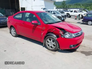 2008 Ford Focus SE with VIN 1FAHP33N88W139492, listed as a IAAI auction lot 42602095 with 68,379 mi miles and . Bid and sale history available at DreamBid. Image 1.