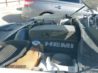 2013 Dodge Charger RT z VIN 2C3CDXCT3DH692776, wystawiony jako IAAI lot #41229156 z przebiegiem 218 727 mil mil oraz . Historia ofert i sprzedaży dostępna na DreamBid. Obrazek 18.