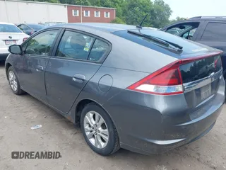2012 Honda Insight EX z VIN JHMZE2H71CS002076, wystawiony jako IAAI lot #42500825 z przebiegiem 138 266 mil mil oraz . Historia ofert i sprzedaży dostępna na DreamBid. Obrazek 3.
