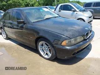 2001 BMW 5 Series 540i z VIN WBADN63401GM72502, wystawiony jako IAAI lot #42457683 z przebiegiem Nie podano mil oraz . Historia ofert i sprzedaży dostępna na DreamBid. Obrazek 1.