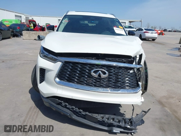 2024 Infiniti QX60 Luxe with VIN 5N1DL1FR2RC354193, listed as a IAAI auction lot 41829558 with 7,748 mi miles and . Bid and sale history available at DreamBid. Image 13.