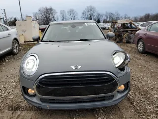 2018 MINI Clubman Cooper with VIN WMWLU1C54J2C42360, listed as a Copart auction lot 81102424 with 117,897 mi miles and Clean Title. Bid and sale history available at carsss.com. Image 5.