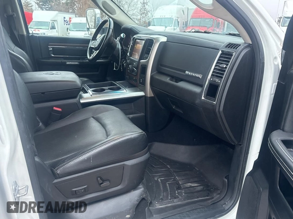 2013 Ram 3500 Laramie with VIN 3C63RRML6DG533507, listed as a Copart auction lot 86917124 with 103,769 mi miles and Clean Title. Bid and sale history available at carsss.com. Image 5.