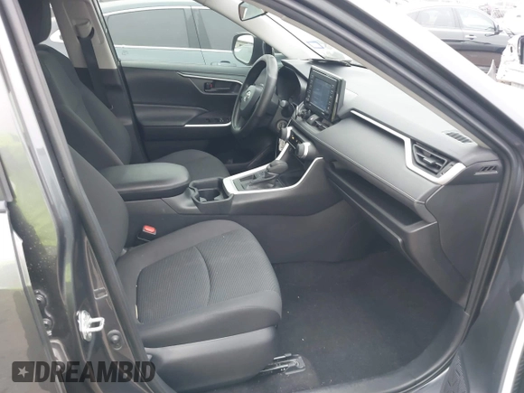 2020 Toyota RAV4 LE with VIN 2T3H1RFVXLW078289, listed as a IAAI auction lot 41863343 with 44,443 mi miles and . Bid and sale history available at DreamBid. Image 5.