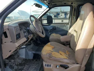 2002 Ford F-250 XL with VIN 1FTNW20F42EA12257, listed as a Copart auction lot 47253775 with 235,976 mi miles and Clean Title. Bid and sale history available at DreamBid. Image 7.