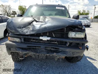 2003 Chevrolet Tahoe Z71 with VIN 1GNEK13Z33R132368, listed as a Copart auction lot 53103545 with 215,838 mi miles and Salvage Title. Bid and sale history available at carsss.com. Image 5.