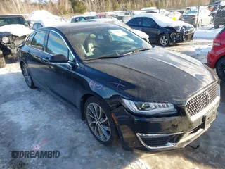 2019 Lincoln MKZ Reserve I with VIN 3LN6L5D96KR627789, listed as a IAAI auction lot 41559713 with 61,539 mi miles. Bid and sale history available at carsss.com. Image 1.