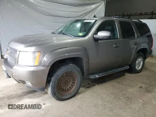 2011 Chevrolet Tahoe LT z VIN 1GNSKBE03BR269655, wystawiony jako Copart lot #60410235 z przebiegiem 175 973 mil mil oraz Czysty tytuł • Clean title. Historia ofert i sprzedaży dostępna na DreamBid. Obrazek 1.