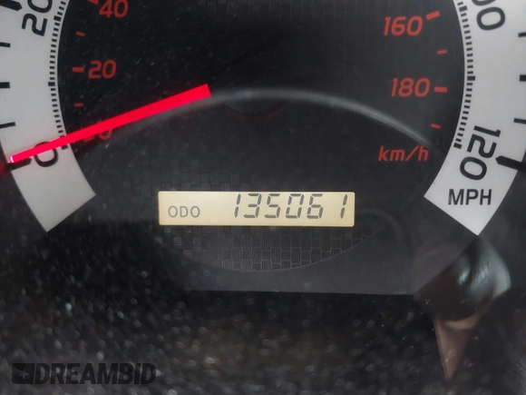 2015 Toyota Tacoma PreRunner z VIN 5TFJX4GN9FX039498, wystawiony jako IAAI lot #41487344 z przebiegiem 135 061 mil mil oraz . Historia ofert i sprzedaży dostępna na DreamBid. Obrazek 15.
