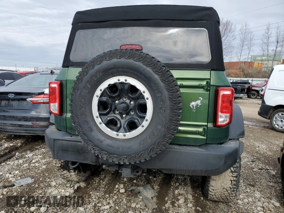 2022 Ford Bronco with VIN 1FMEE5DP0NLA81692, listed as a Copart auction lot 46881445 with 28,843 mi miles and Salvage Title. Bid and sale history available at DreamBid. Image 6.