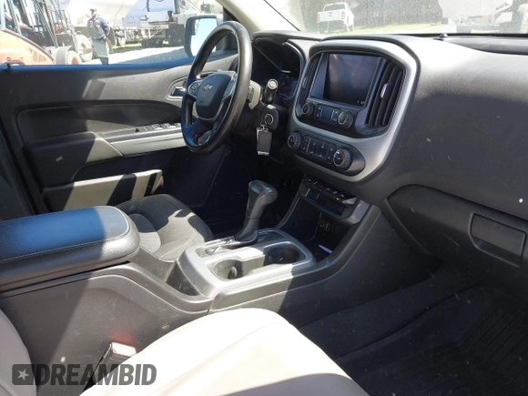 2020 Chevrolet Colorado 2WD LT with VIN 1GCGSCEN4L1132949, listed as a IAAI auction lot 41852903 with 206,115 mi miles and . Bid and sale history available at DreamBid. Image 5.