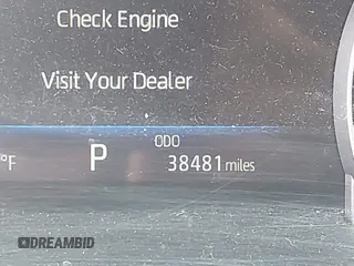 2024 Toyota Highlander LE z VIN 5TDKDRAH9RS050136, wystawiony jako IAAI lot #42427558 z przebiegiem 38 481 mil mil oraz . Historia ofert i sprzedaży dostępna na DreamBid. Obrazek 15.