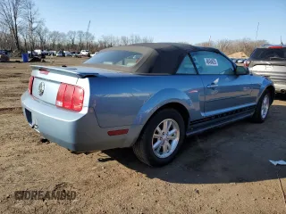2007 Ford Mustang Deluxe with VIN 1ZVFT84N175298106, listed as a Copart auction lot 48484625 with 174,184 mi miles and Salvage Title. Bid and sale history available at carsss.com. Image 3.