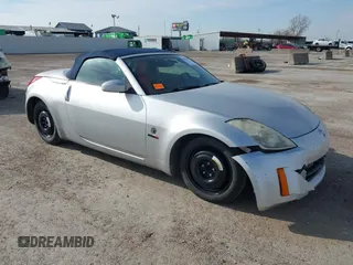 2007 Nissan 350Z Touring with VIN JN1BZ36A27M654486, listed as a IAAI auction lot 41416395 with 132,401 mi miles. Bid and sale history available at carsss.com. Image 1.