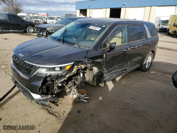 2024 Kia Carnival LX with VIN KNDNB4H35R6375978, listed as a Copart auction lot 87298614 with 12,332 mi miles and Clean Title. Bid and sale history available at carsss.com. Image 1.