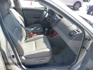 2005 Toyota Camry LE with VIN JTDBF32KX50162491, listed as a IAAI auction lot 41828892 with 98,541 mi miles and . Bid and sale history available at DreamBid. Image 5.