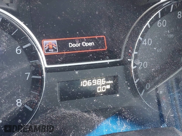 2015 Nissan Altima SV with VIN 1N4AL3AP5FC139711, listed as a IAAI auction lot 41762286 with 106,986 mi miles and . Bid and sale history available at DreamBid. Image 14.