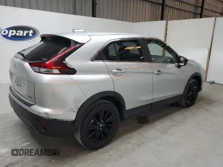 2024 Mitsubishi Eclipse Cross LE with VIN JA4ATVAA8RZ078996, listed as a Copart auction lot 60201895 with 17,054 mi miles and Clean title. Bid and sale history available at DreamBid. Image 3.