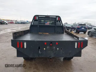 2004 Ford Super Duty F-250 XL with VIN 1FTNW21S94EB15639, listed as a IAAI auction lot 41670279 with 170,113 mi miles. Bid and sale history available at carsss.com. Image 16.