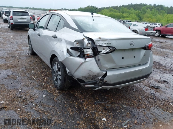 2024 Nissan Versa S with VIN 3N1CN8DV6RL929440, listed as a IAAI auction lot 42119155 with 10,087 mi miles. Bid and sale history available at carsss.com. Image 6.
