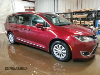 2018 Chrysler Pacifica Touring L z VIN 2C4RC1BG3JR279000, wystawiony jako Copart lot #50209265 z przebiegiem 96 556 mil mil oraz Tytuł czysty. Historia ofert i sprzedaży dostępna na DreamBid. Obrazek 4.