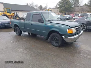 1995 Ford Ranger Splash with VIN 1FTCR14U4STA40248, listed as a IAAI auction lot 41908054 with 377,568 mi miles. Bid and sale history available at carsss.com. Image 1.
