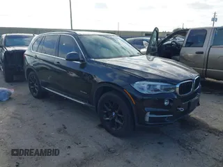 2014 BMW X5 xDrive35d with VIN 5UXKS4C5XE0J95127, listed as a IAAI auction lot 41755847 with 145,539 mi miles. Bid and sale history available at carsss.com. Image 1.