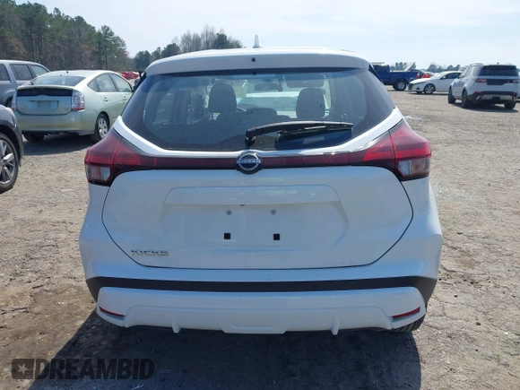 2024 Nissan Kicks S with VIN 3N1CP5BV8RL534588, listed as a IAAI auction lot 41832330 with 8,811 mi miles and . Bid and sale history available at carsss.com. Image 16.