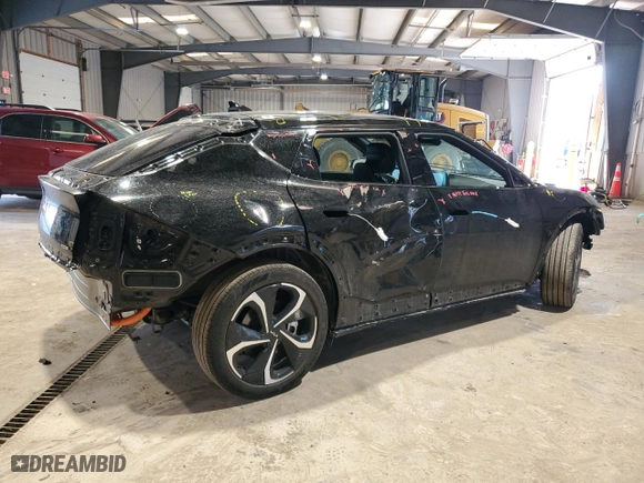 2024 Kia EV6 GT-Line with VIN KNDC4DLC7R5179992, listed as a Copart auction lot 46527045 with 3,759 mi miles and Salvage Title. Bid and sale history available at carsss.com. Image 3.