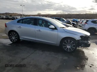 2017 Volvo S60 Inscription Platinum with VIN LYV402TM4HB148565, listed as a Copart auction lot 81338933 with 17,057 mi miles. Bid and sale history available at carsss.com. Image 4.