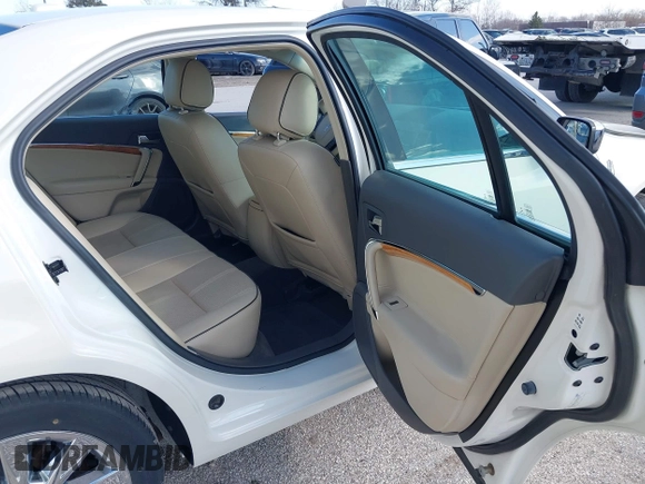 2012 Lincoln MKZ with VIN 3LNHL2JC4CR831614, listed as a IAAI auction lot 41883378 with 92,819 mi miles. Bid and sale history available at carsss.com. Image 8.