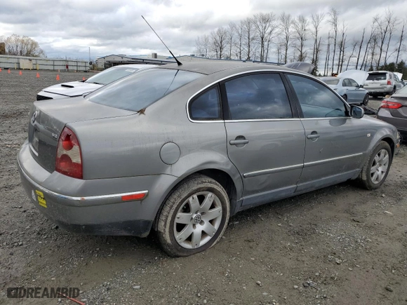 2001 Volkswagen Passat GLX with VIN WVWRH63B71P294845, listed as a Copart auction lot 79337764 with 132,563 mi miles and Clean Title. Bid and sale history available at carsss.com. Image 3.