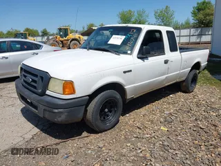 2005 Ford Ranger XL with VIN 1FTYR14U85PB08991, listed as a IAAI auction lot 41970746 with 361,978 mi miles. Bid and sale history available at carsss.com. Image 2.