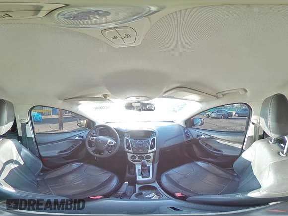 2012 Ford Focus SE z VIN 1FAHP3F29CL329376, wystawiony jako Copart lot #54386965 z przebiegiem 139 317 mil mil oraz Nie do naprawy • Non repairable. Historia ofert i sprzedaży dostępna na DreamBid. Obrazek 12.