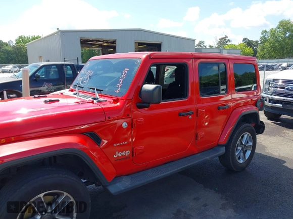 2021 Jeep Wrangler Unlimited Sahara with VIN 1C4HJXEN8MW622359, listed as a IAAI auction lot 42328958 with 100,450 mi miles and . Bid and sale history available at DreamBid. Image 14.