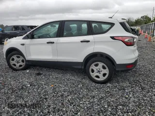 2017 Ford Escape S z VIN 1FMCU0F70HUB82448, wystawiony jako Copart lot #59632515 z przebiegiem 181 986 mil mil oraz Czysty tytuł • Clean title. Historia ofert i sprzedaży dostępna na DreamBid. Obrazek 2.